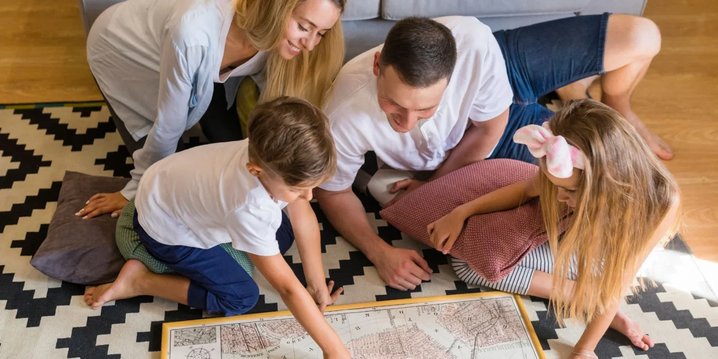 family checking layout map